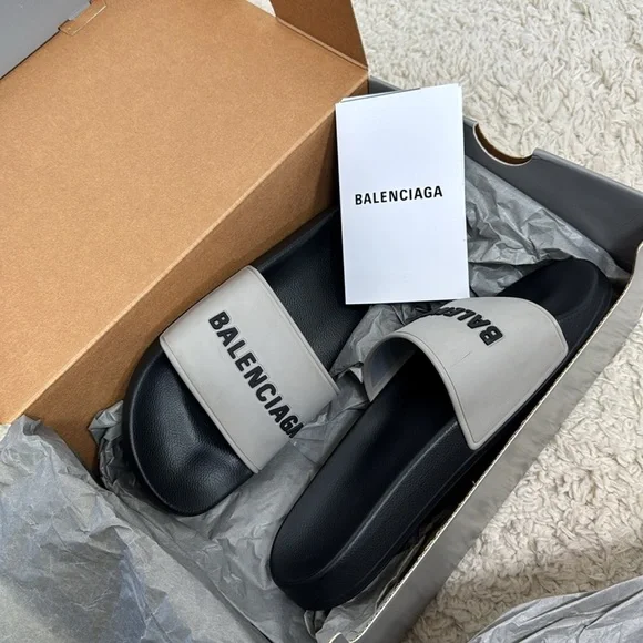 Balenciaga Women’s Slipper Size 9 Gray Black‎ - Picture 7 of 8